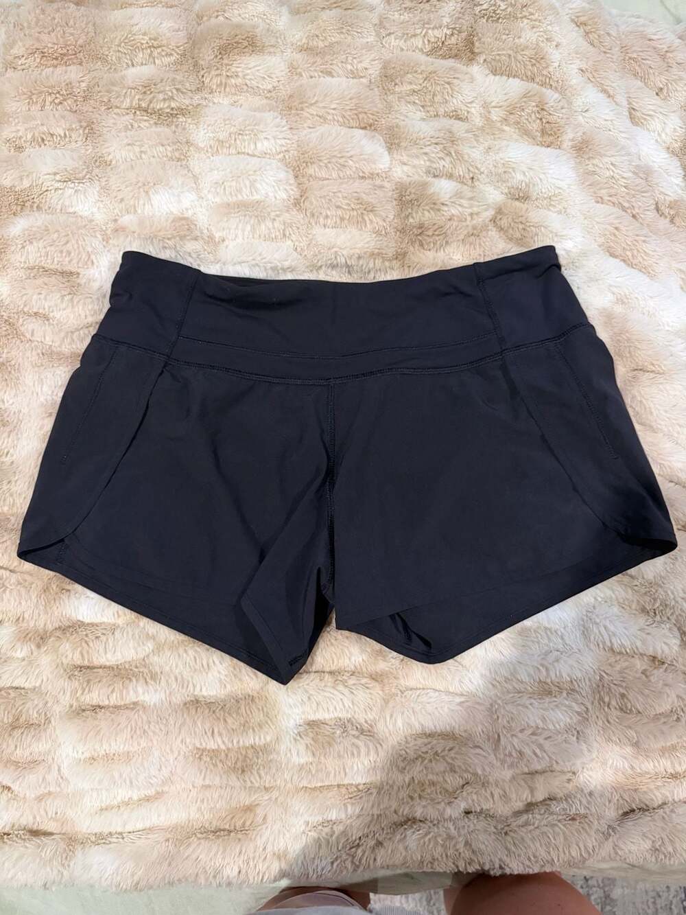 lululemon Speed Up Shorts 4" Black Workout Shorts with Pockets